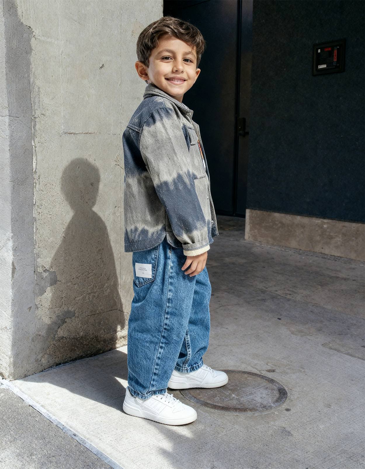 Pocket Patchy Jeans X Blue