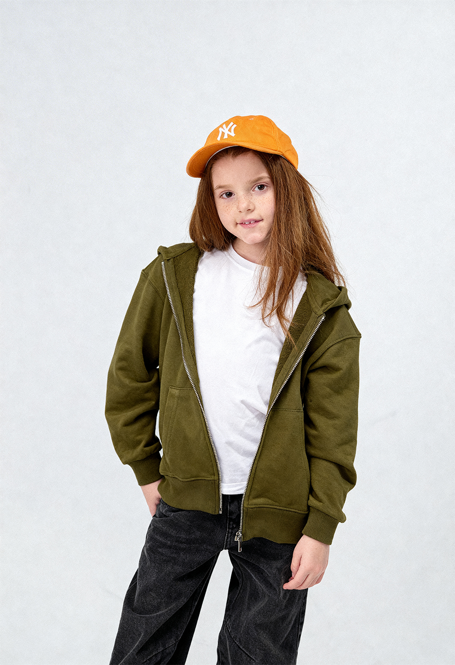 Essential Zip Hoodie